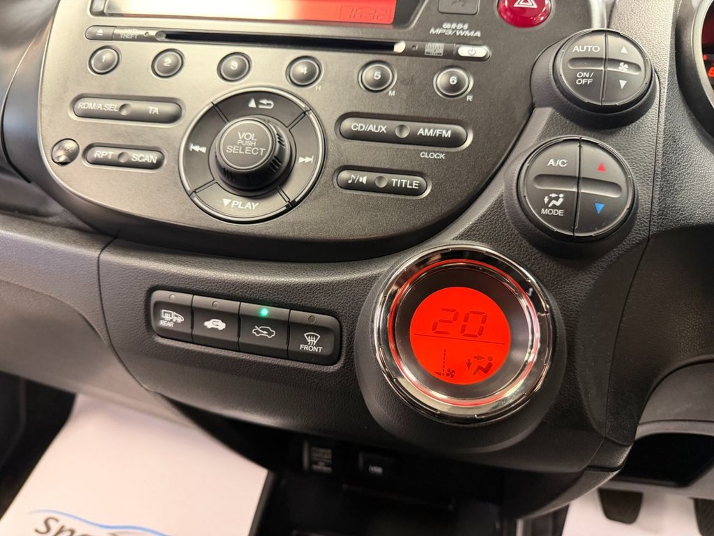 Used Honda Jazz 2014 for sale - 77936506: Photo 15