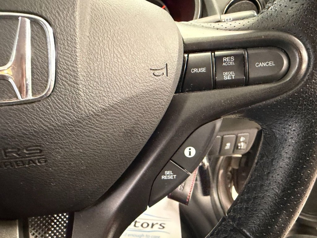 Used Honda Jazz 2014 for sale - 77936506: Photo 18