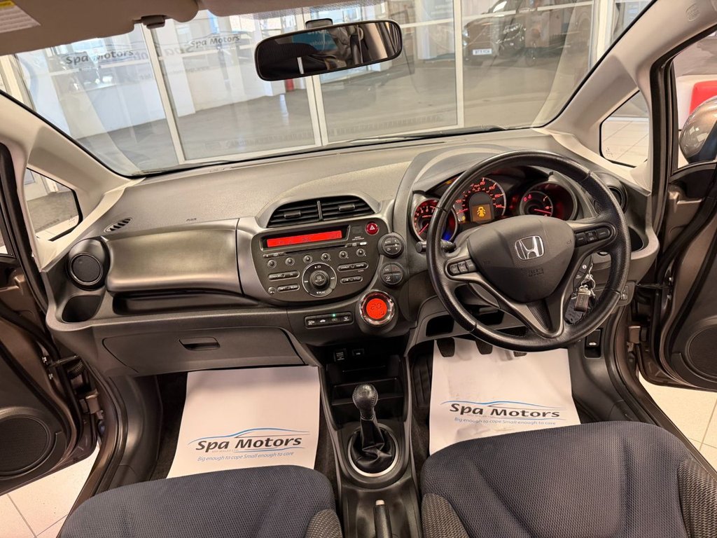 Used Honda Jazz 2014 for sale - 77936506: Photo 19