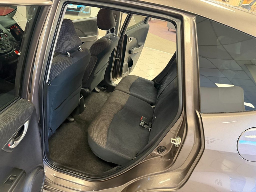 Used Honda Jazz 2014 for sale - 77936506: Photo 20