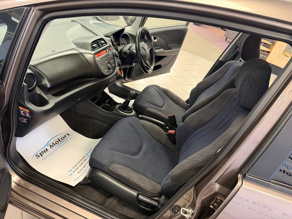 Used Honda Jazz 2014 for sale - 77936506: Photo 21