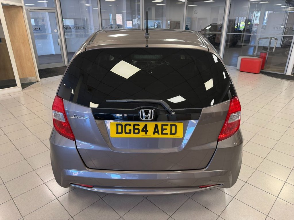 Used Honda Jazz 2014 for sale - 77936506: Photo 6