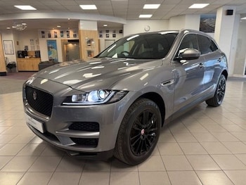 Used Jaguar F-Pace 2020 for sale - 75585853: Photo