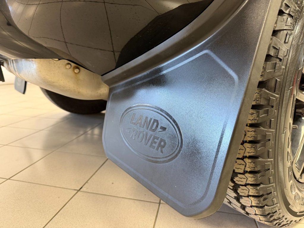 Used Land Rover Defender 2023 for sale - 77952287: Photo 12