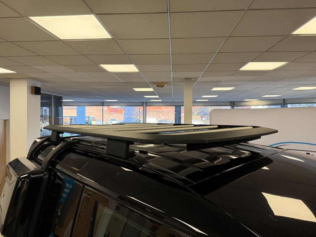 Used Land Rover Defender 2023 for sale - 77952287: Photo 15