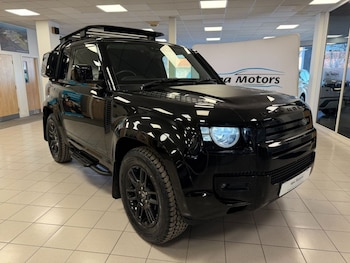 Used Land Rover Defender 2023 for sale - 77952287: Photo