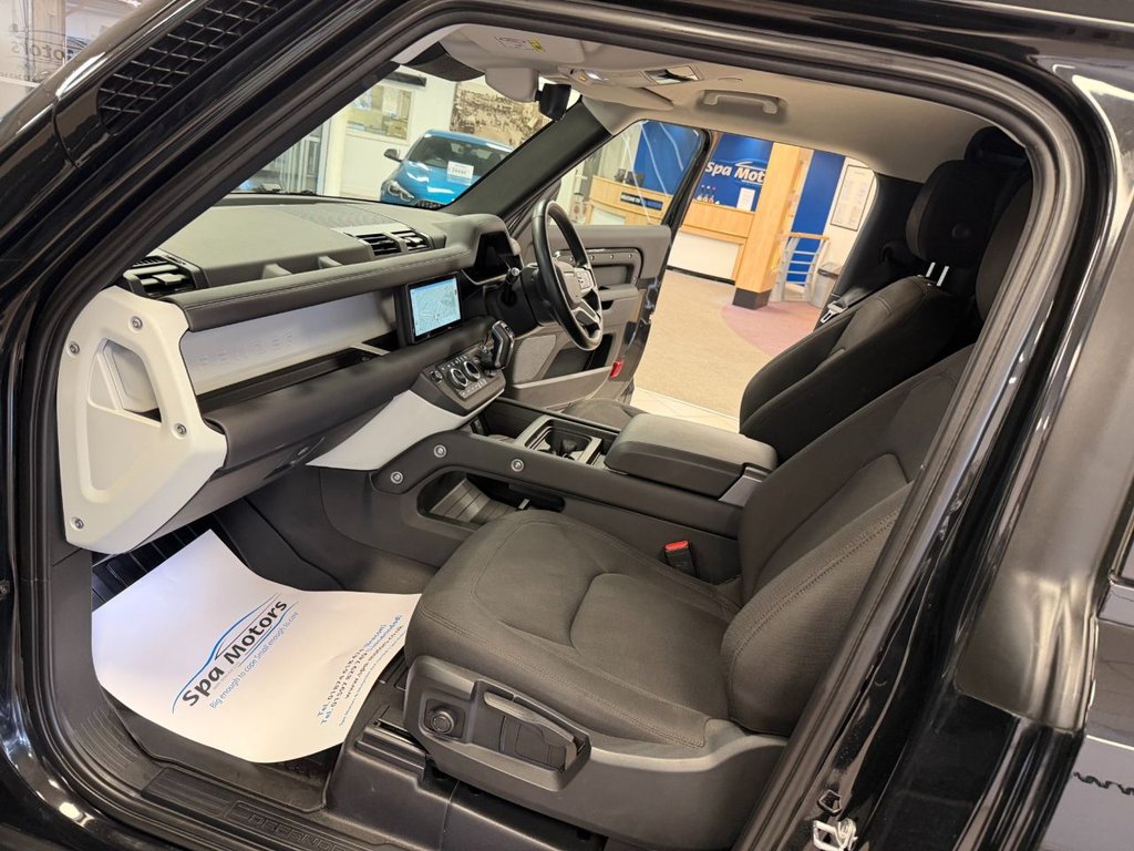 Used Land Rover Defender 2023 for sale - 77952287: Photo 27