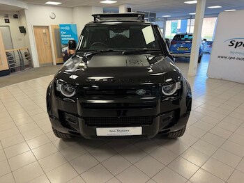 Used Land Rover Defender 2023 for sale - 77952287: Photo