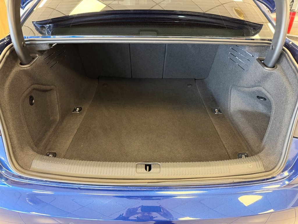 Used Audi A4 2017 for sale - 77952519: Photo 7