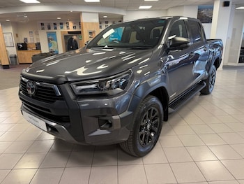 Used Toyota Hilux 2025 for sale - 78805565: Photo