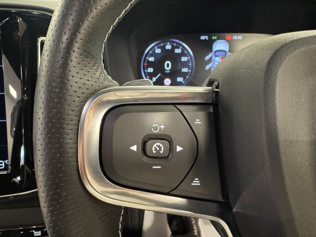 Used Volvo XC40 2018 for sale - 76118687: Photo 21