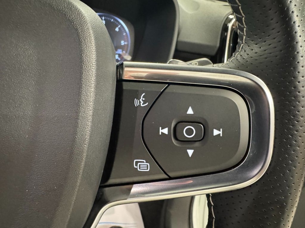 Used Volvo XC40 2018 for sale - 76118687: Photo 22
