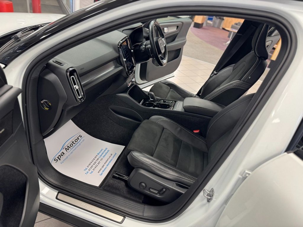 Used Volvo XC40 2018 for sale - 76118687: Photo 33