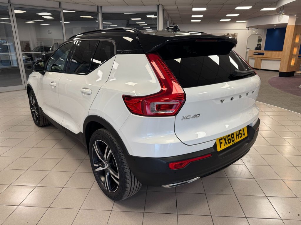 Used Volvo XC40 2018 for sale - 76118687: Photo 5