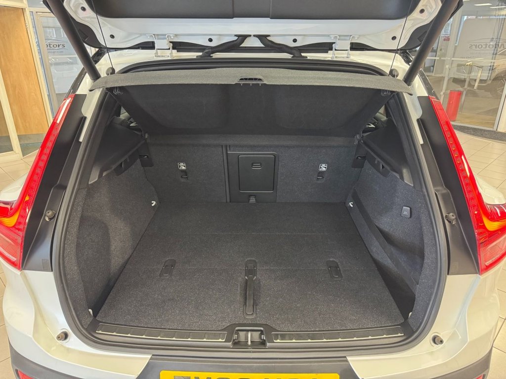 Used Volvo XC40 2018 for sale - 76118687: Photo 7