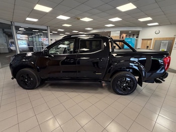 Used Nissan Navara 2020 for sale - 78919263: Photo