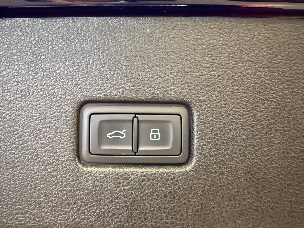 Used Audi Q8 2019 for sale - 77703668: Photo 31