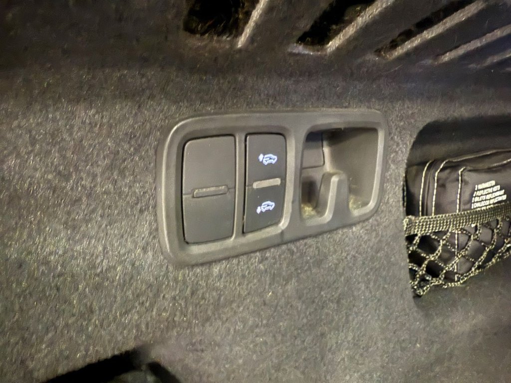 Used Audi Q8 2019 for sale - 77703668: Photo 32