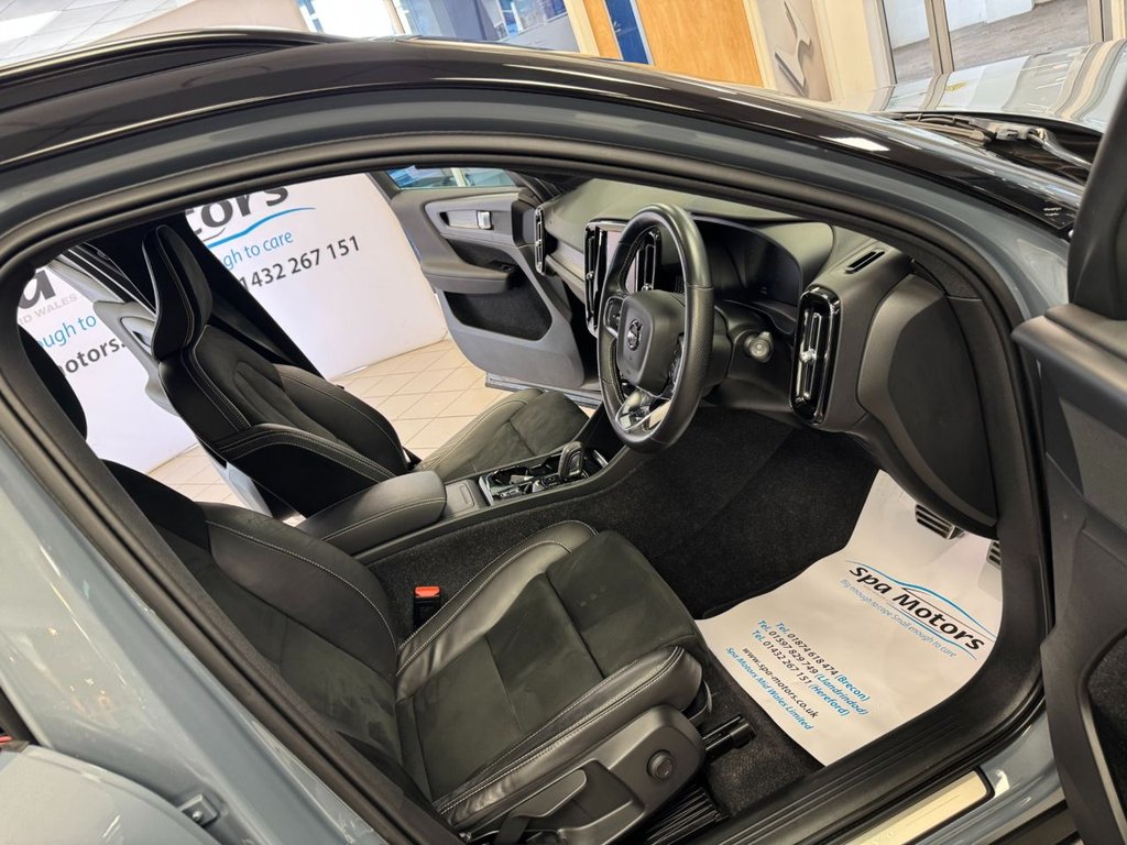 Used Volvo XC40 2021 for sale - 76784236: Photo 14