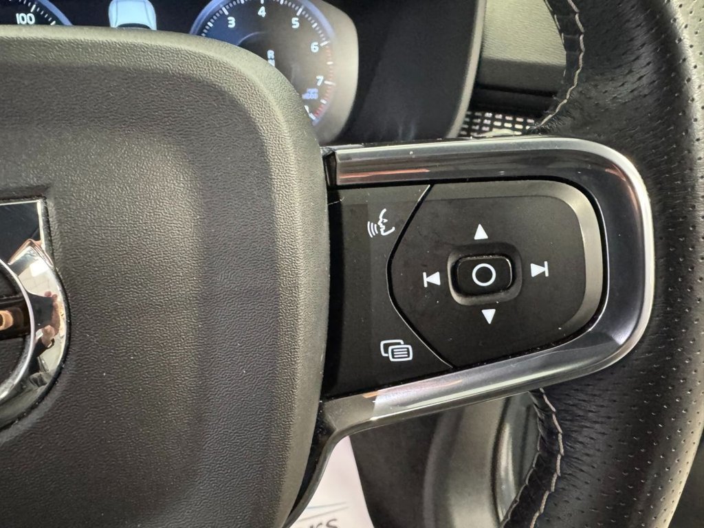 Used Volvo XC40 2021 for sale - 76784236: Photo 23