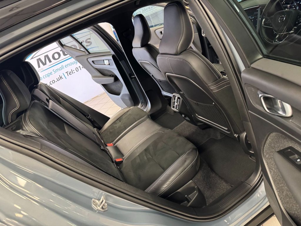 Used Volvo XC40 2021 for sale - 76784236: Photo 24