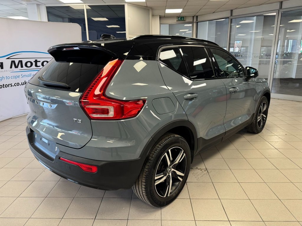 Used Volvo XC40 2021 for sale - 76784236: Photo 9