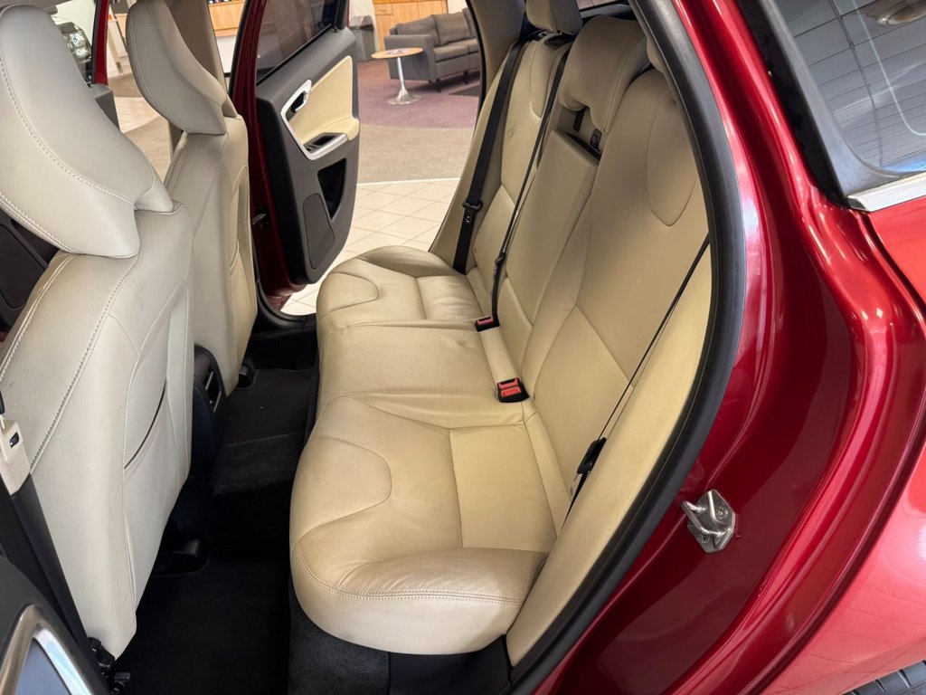 Used Volvo XC60 2014 for sale - 76724612: Photo 25