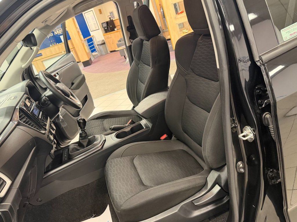 Used Isuzu D-Max 2023 for sale - 77133770: Photo 23