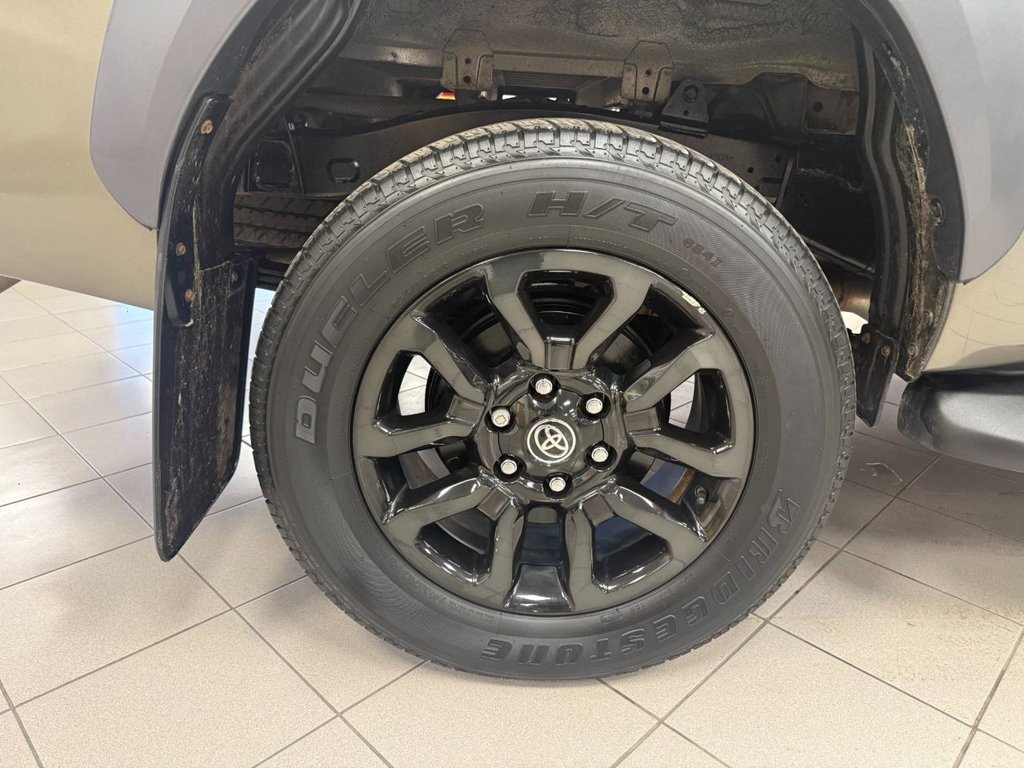 Used Toyota Hilux 2021 for sale - 77327704: Photo 27