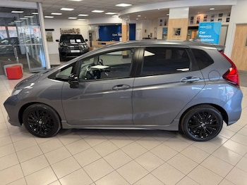 Used Honda Jazz 2018 for sale - 78330247: Photo