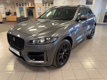 Used Jaguar F-Pace 2019 for sale - 78315011: Photo