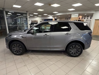 Used Land Rover Discovery Sport 2020 for sale - 77422680: Photo