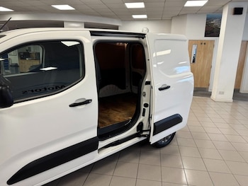 Used Peugeot Partner 2021 for sale - 75721871: Photo