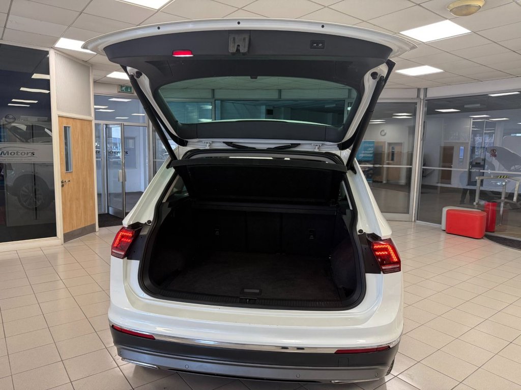 Used Volkswagen Tiguan 2017 for sale - 77764975: Photo 26