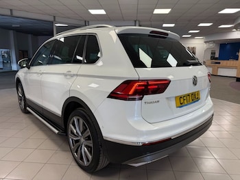 Used Volkswagen Tiguan 2017 for sale - 77764975: Photo
