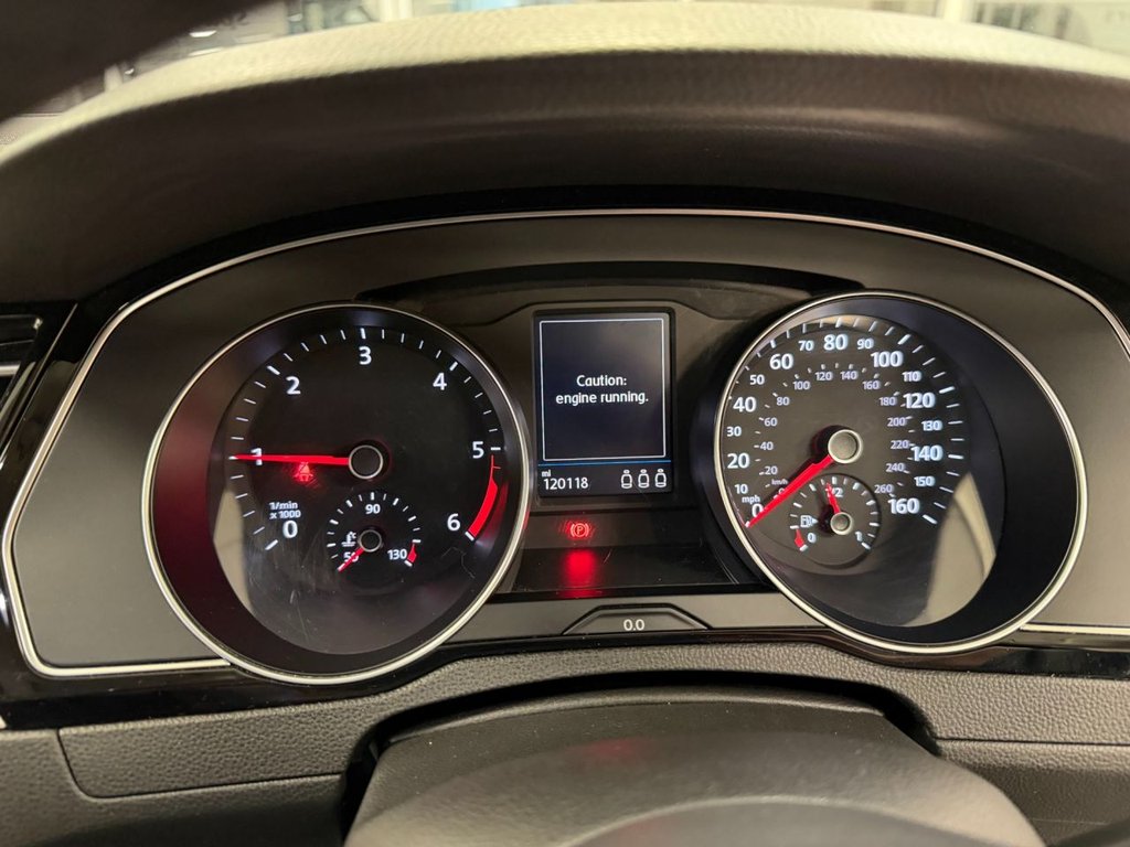 Used Volkswagen Passat 2018 for sale - 77477276: Photo 15