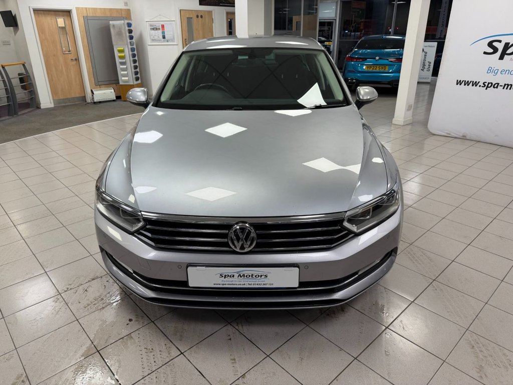 Used Volkswagen Passat 2018 for sale - 77477276: Photo 2