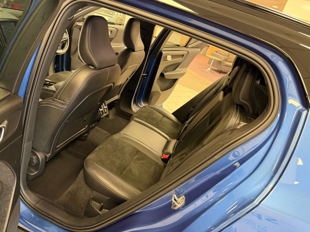 Used Volvo XC40 2019 for sale - 77341316: Photo 27