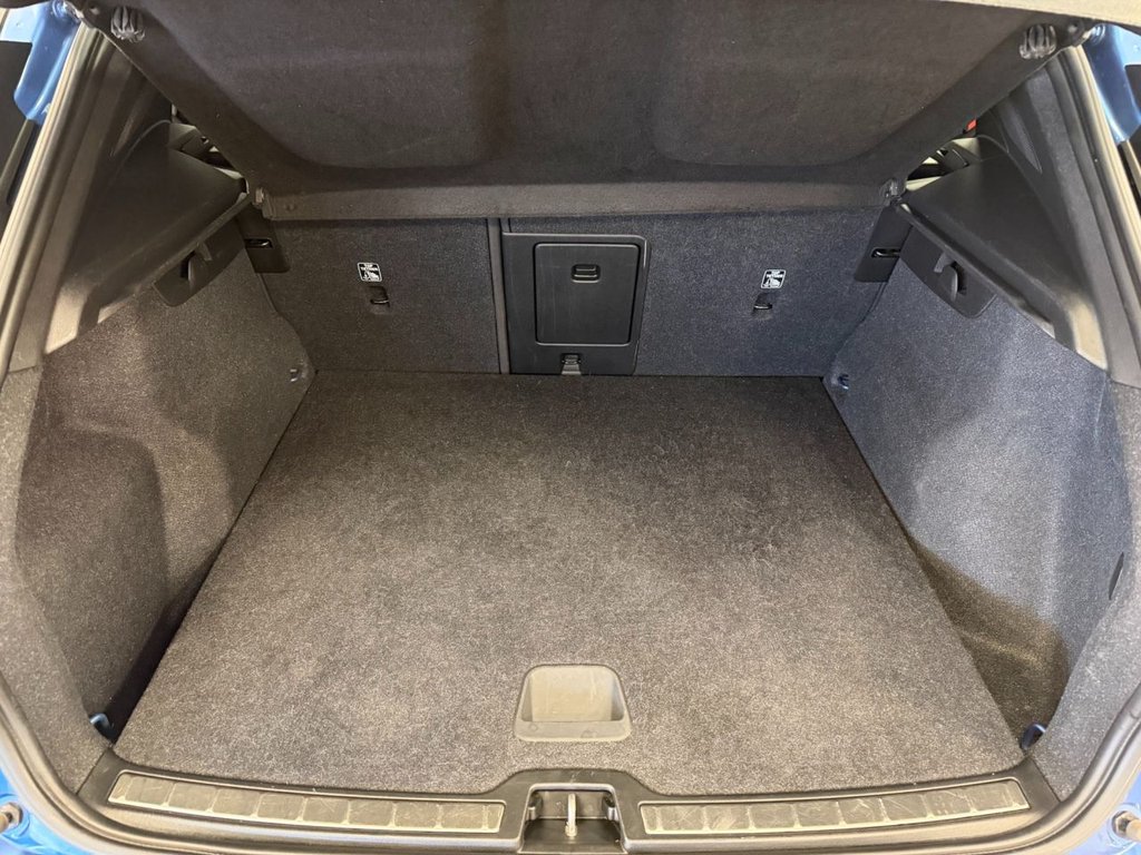 Used Volvo XC40 2019 for sale - 77341316: Photo 7