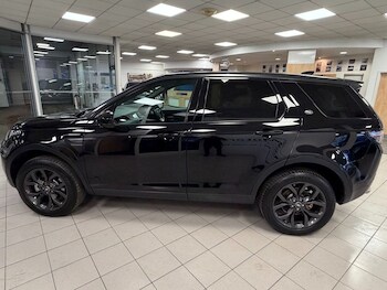 Used Land Rover Discovery Sport 2019 for sale - 77212717: Photo