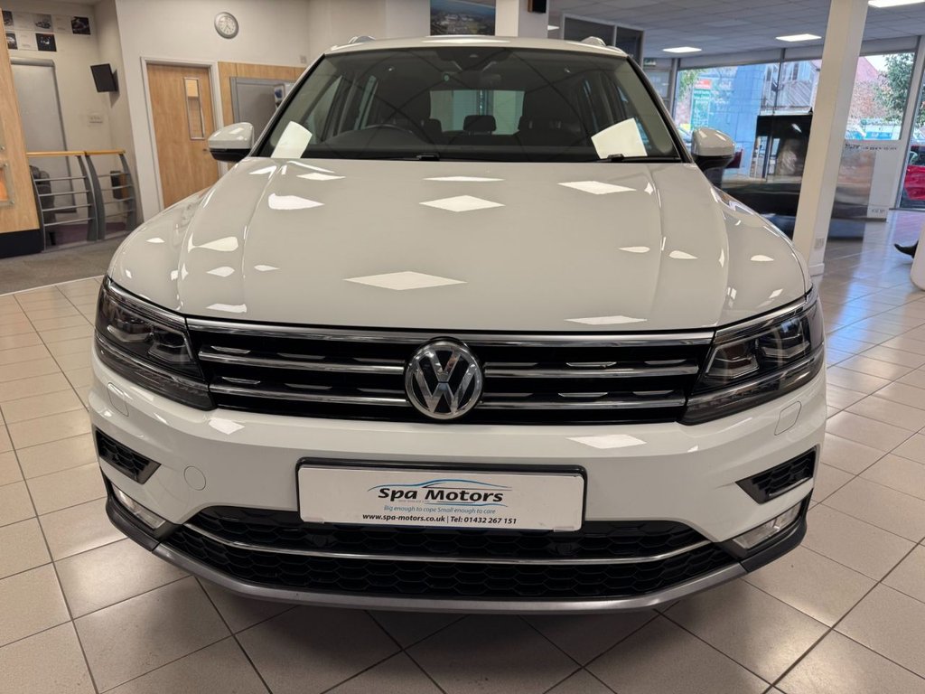 Used Volkswagen Tiguan 2017 for sale - 75952849: Photo 2