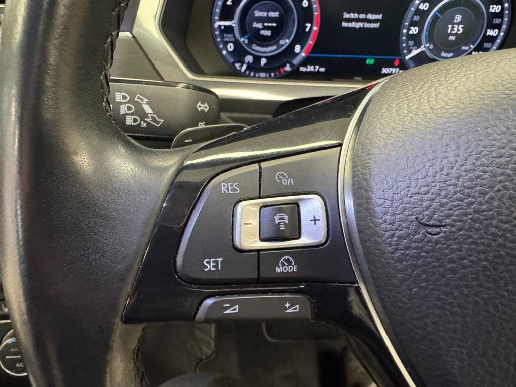 Used Volkswagen Tiguan 2017 for sale - 75952849: Photo 21