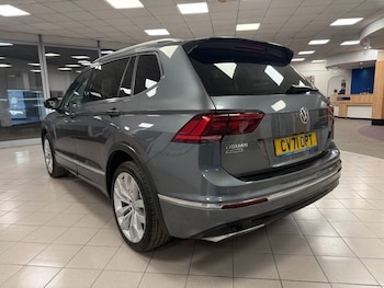 Used Volkswagen Tiguan Allspace 2021 for sale - 76909746: Photo