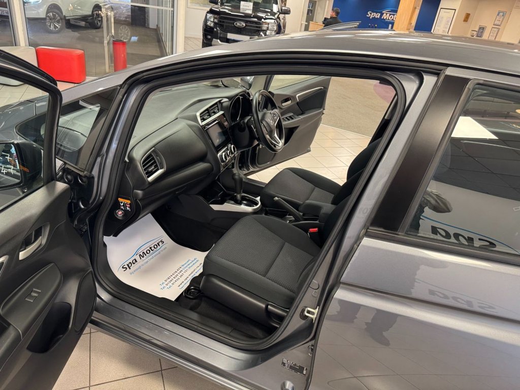 Used Honda Jazz 2018 for sale - 76210674: Photo 23