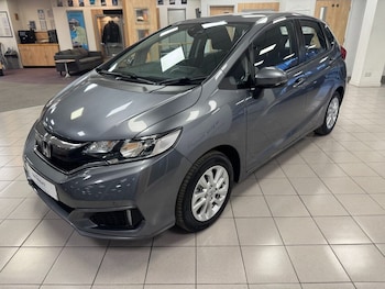 Used Honda Jazz 2018 for sale - 76210674: Photo