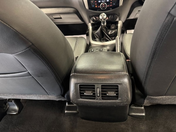 Used Nissan Navara 2019 for sale - 75099027: Photo 25
