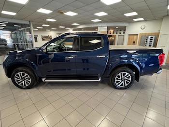 Used Nissan Navara 2019 for sale - 75099027: Photo