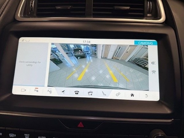 Used Jaguar E-Pace 2018 for sale - 76056955: Photo 13