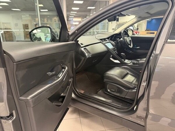 Used Jaguar E-Pace 2018 for sale - 76056955: Photo 17