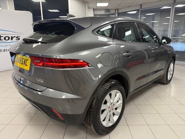 Used Jaguar E-Pace 2018 for sale - 76056955: Photo 6